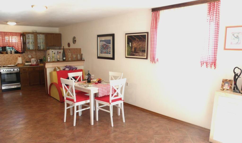 Apartmani Volga Petrčane Zewnętrze zdjęcie